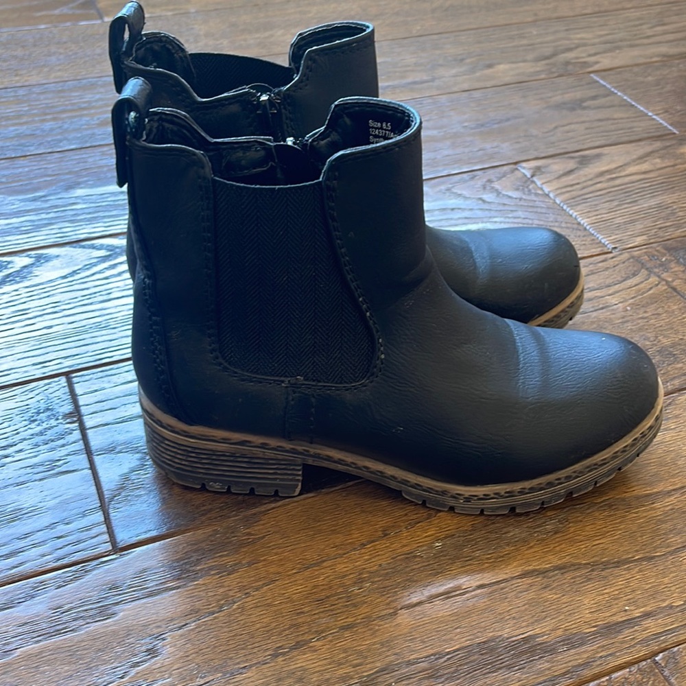 Chelsea Boot